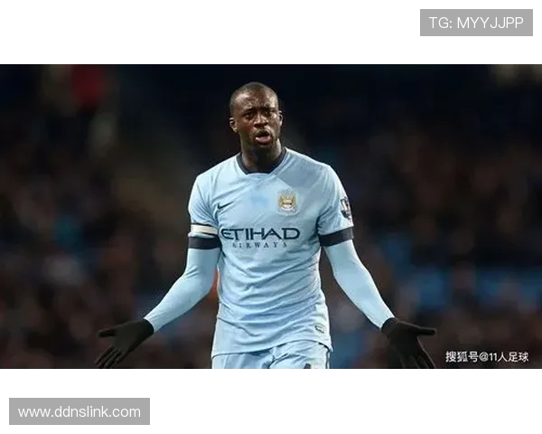 乌加特与罗德里：防守型与组织型后腰的战术角色对比分析