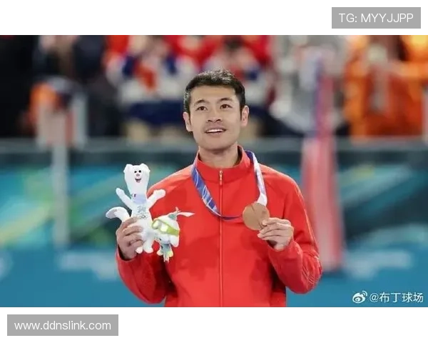 祖布门迪与楚阿梅尼:新生代后腰数据表现与战术角色对比分析 祖布门迪与楚阿梅尼:新生代后腰数据表现与战术角色对比分析