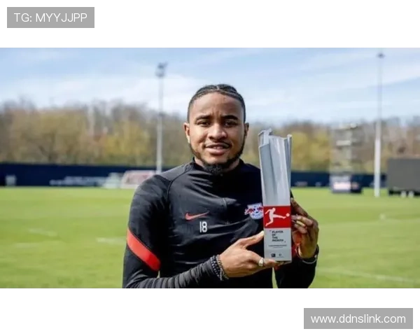 从莱比锡核心到切尔西新核：恩昆库的生涯转折