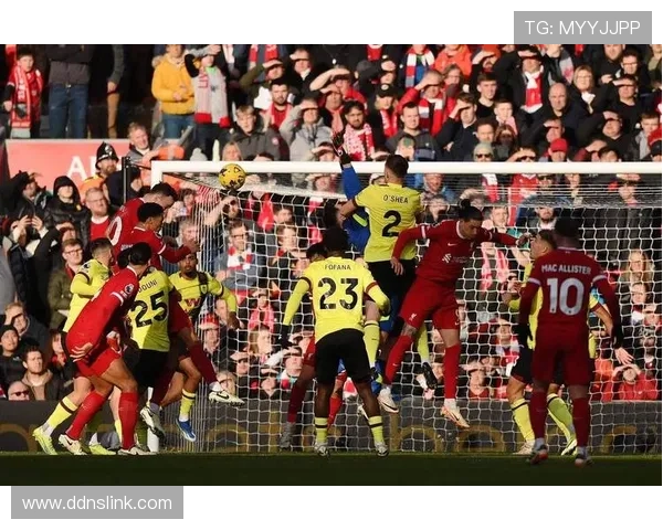 曼城豪门光环下的战术依赖危机:传控体系为何成为“争冠瓶颈”? 曼城豪门光环下的战术依赖危机:传控体系为何成为“争冠瓶颈”?