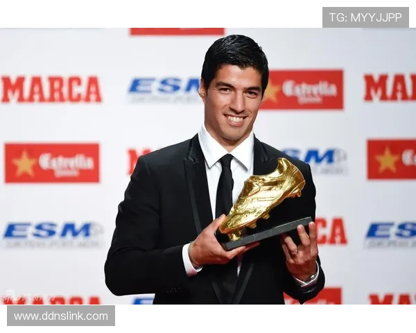 苏亚雷斯咬人事件后夺欧洲金靴的救赎解析