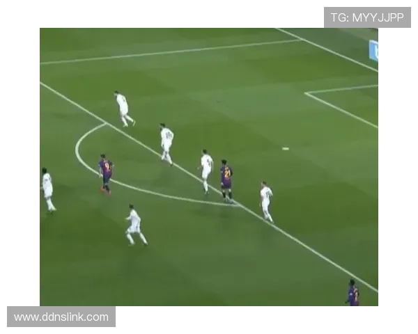 帕尔默与阿尔瓦雷斯轮换战术价值及效率对比